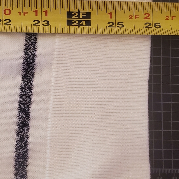 Nautica Sz M BNWT Long Sleeve Sweater - Picture 14 of 15